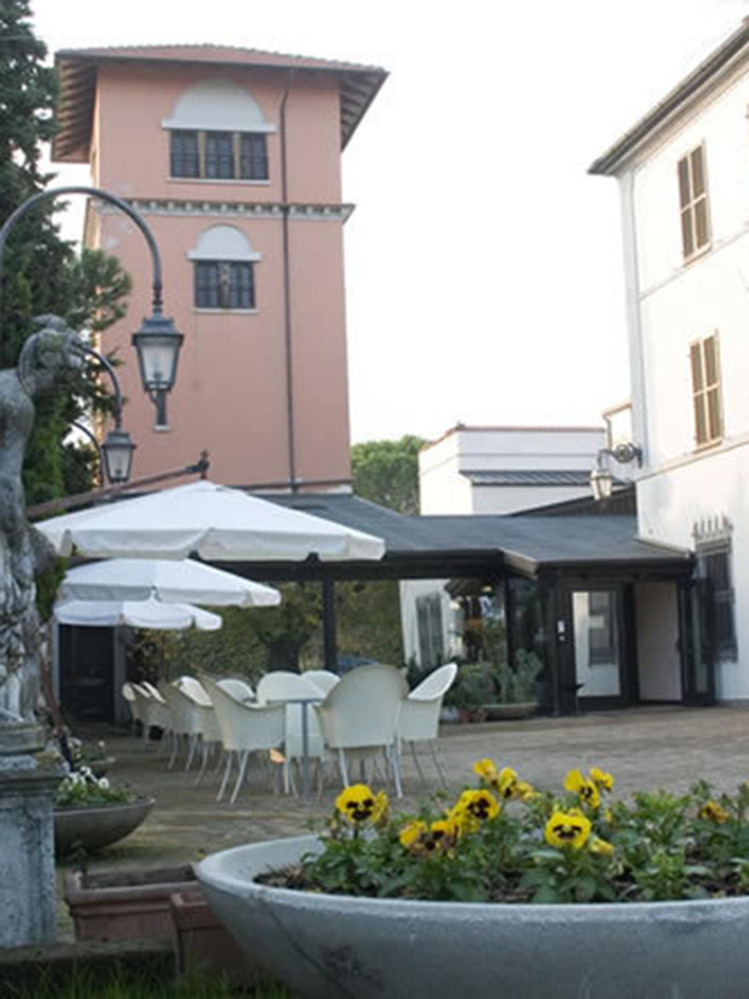 La Torre Hotel 모이에 외부 사진
